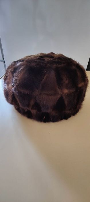 Норковый берет женский