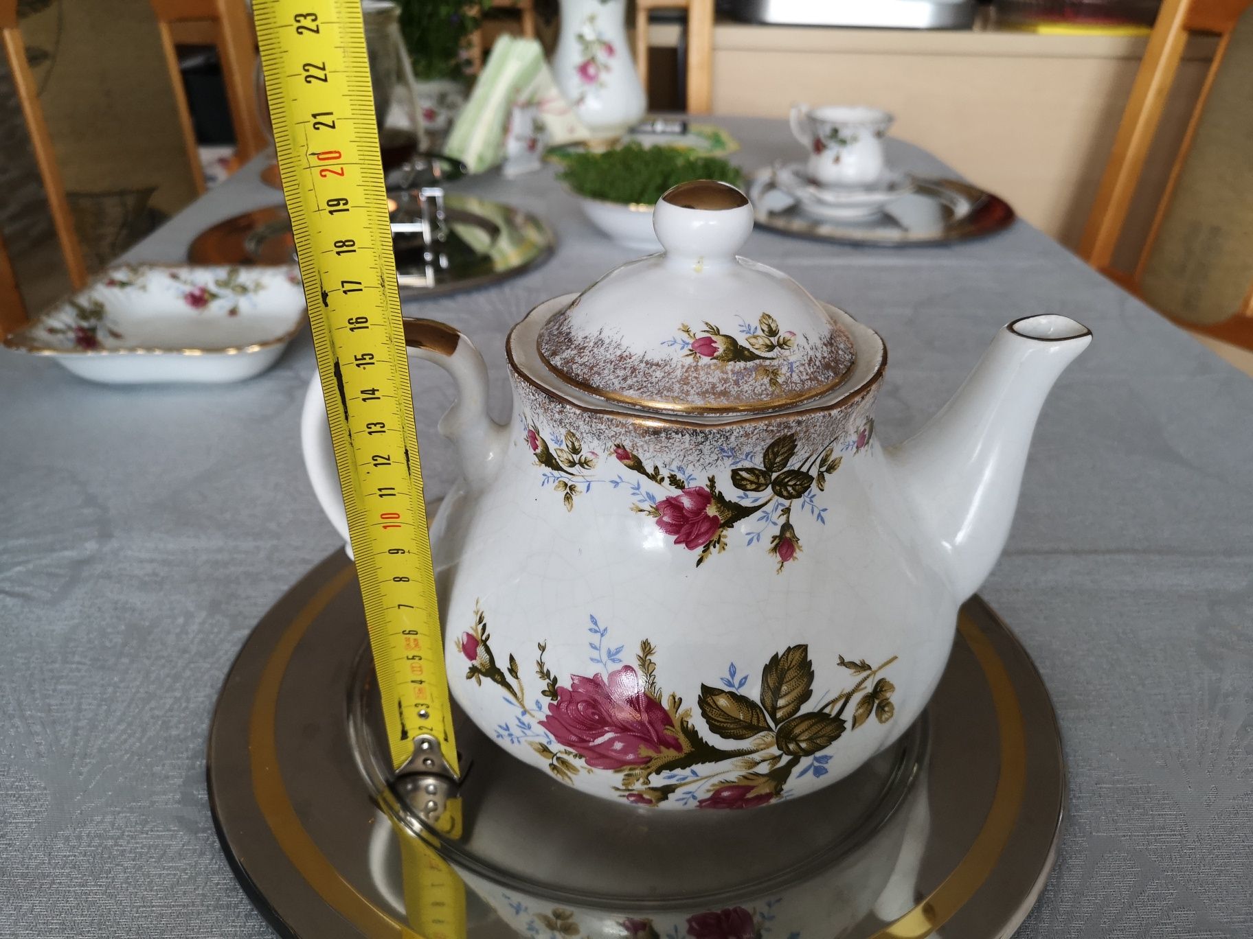 Chodzież róże Iwona. Dzbanek. Imbryk. Czajnik. 2,1 l.