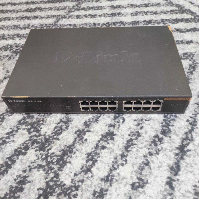 D-Link DES-1016D