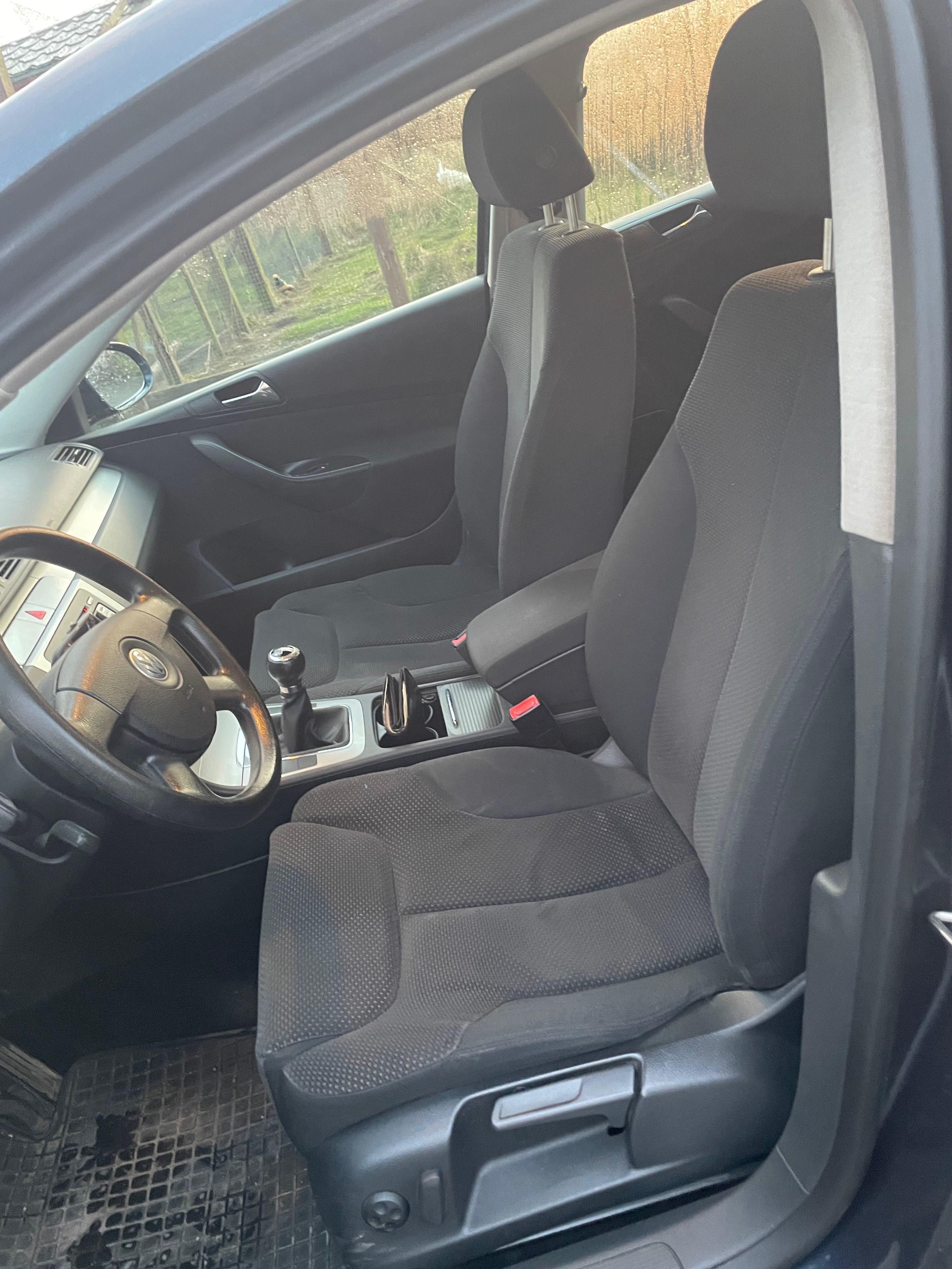 VW Passat b6 2.0 tdi