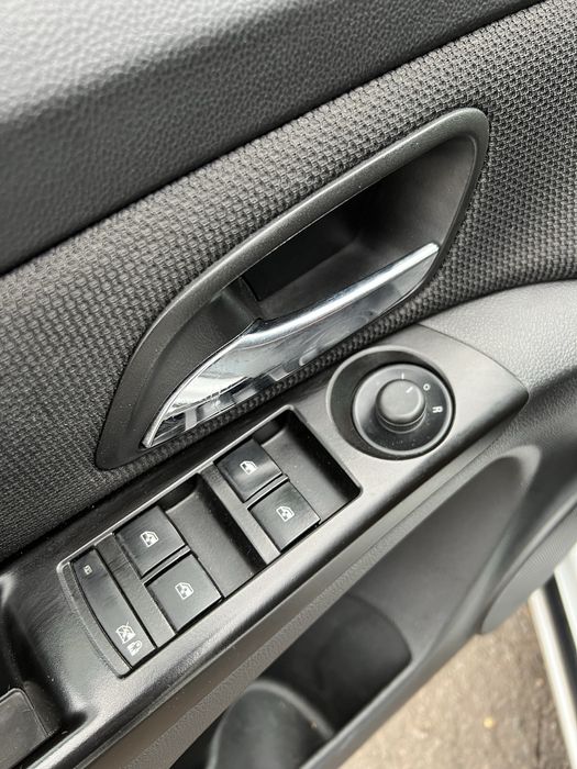 Chevrolet Cruze 2014 автомат