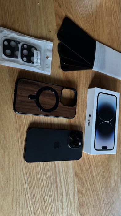 Iphon 14 Pro 128 GB + dodatki