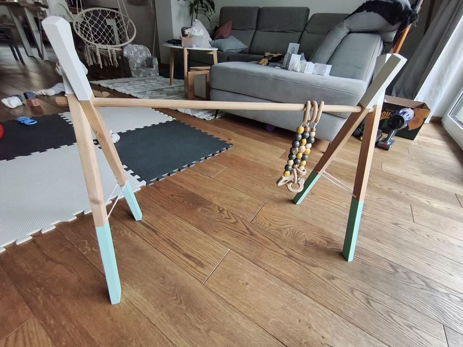 Baby gym dla niemowląt