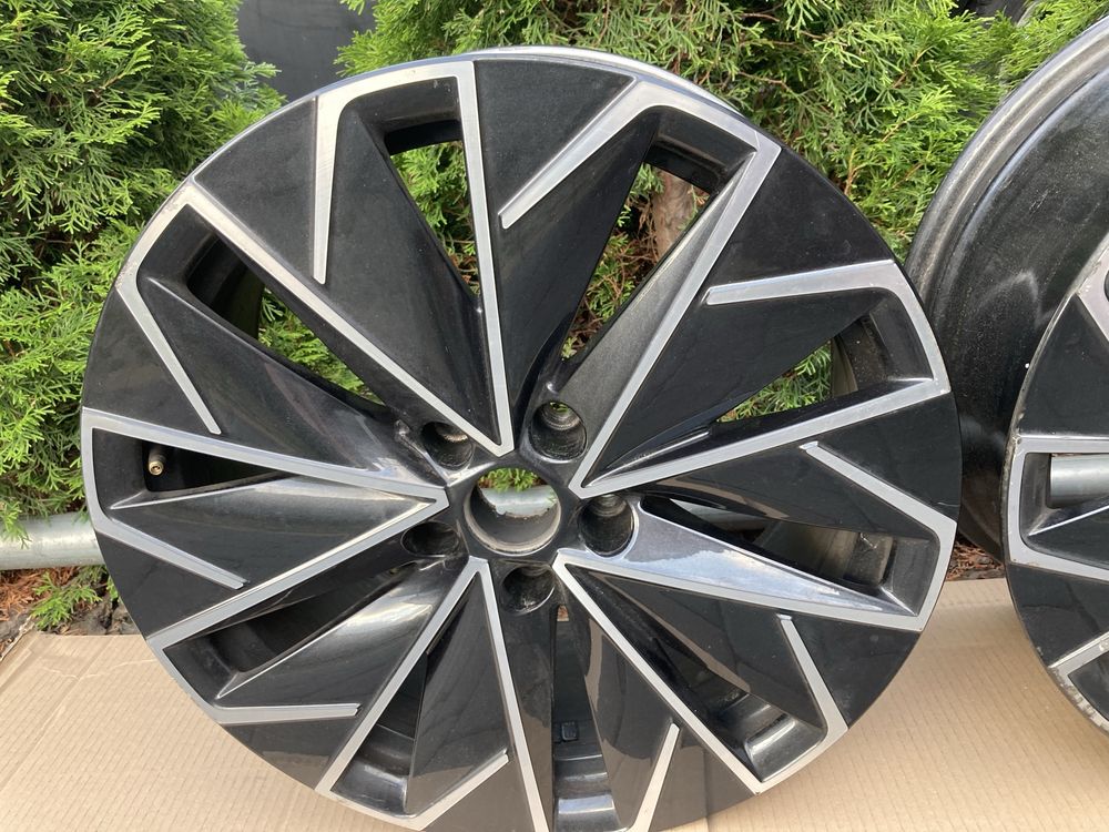 Felgi 18” OE skoda octavia, superb, karoq 3V0.601.025B