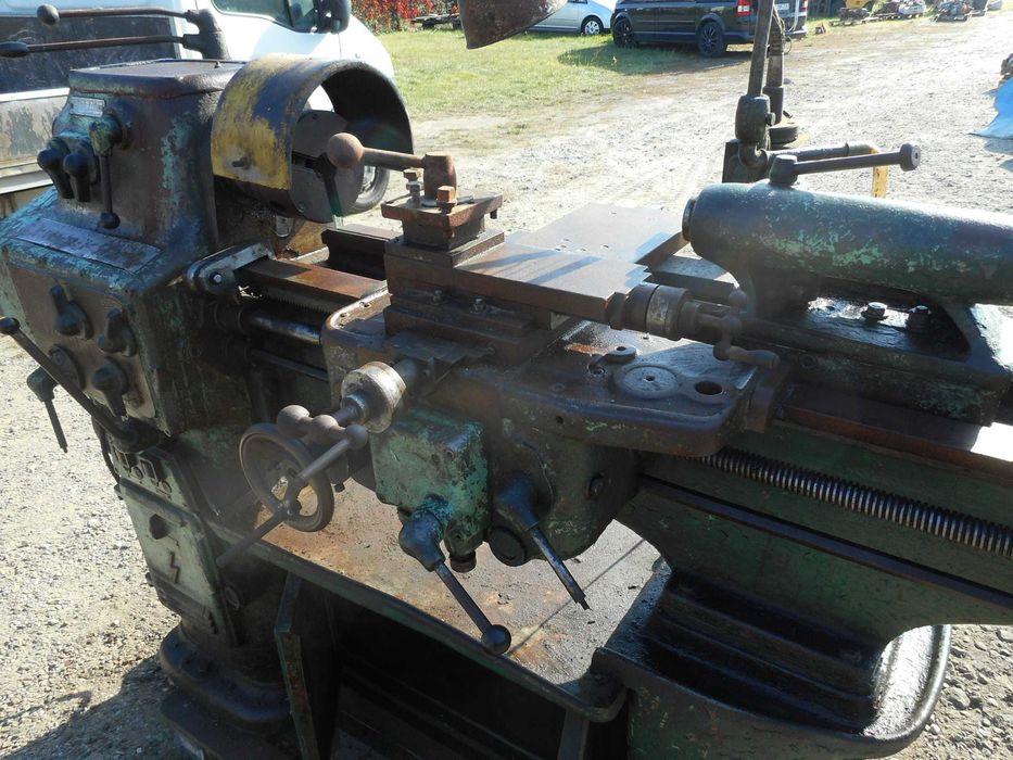 Tokarka Tos Tanio z Liniałem