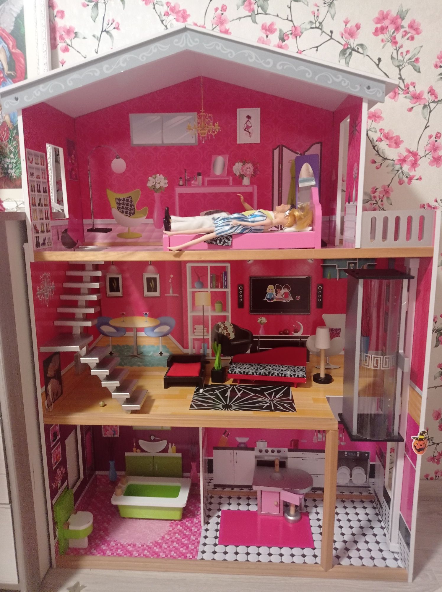 Ляльковий будиночок для Барбі