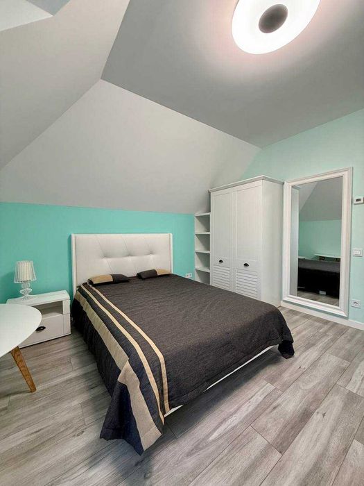 Продаж чудового будинку в котеджному містечку Гнідин під Києвом