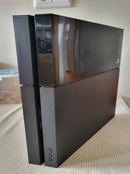 Playstation 4 Slim