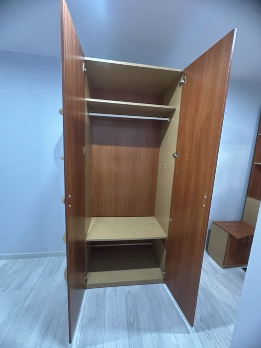 Шафа +Варильна поверхня + Духовка електрична
