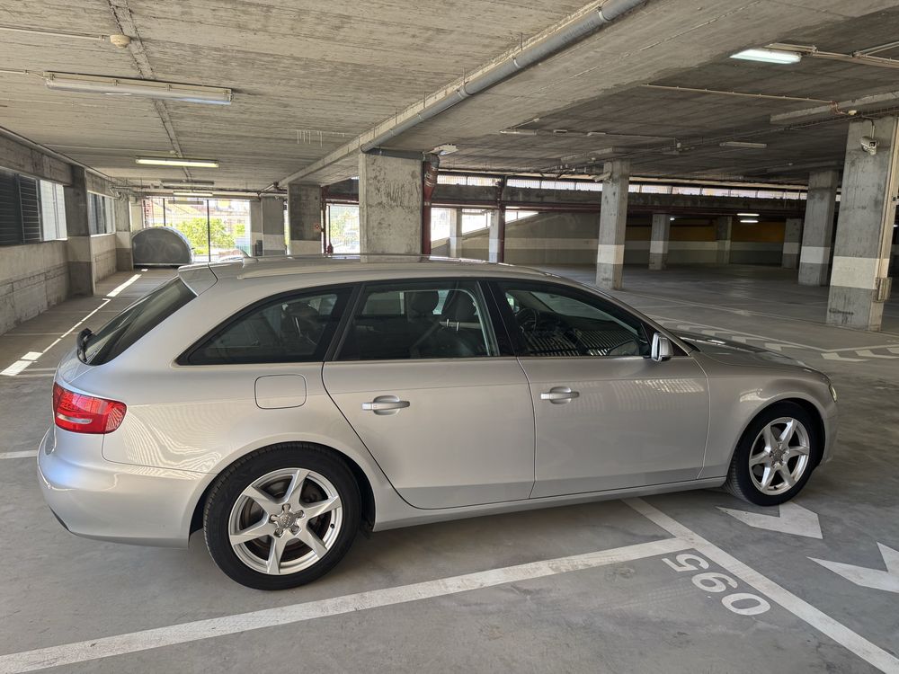 Audi A4 Carrinha Sport 2010 Nacional 2 registos