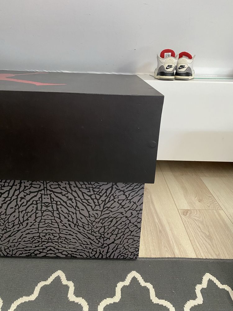 Skrzynia na buty - sneakerbox