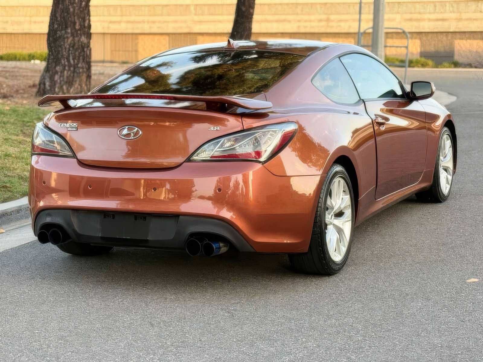 2013 Hyundai Genesis Grand Touring