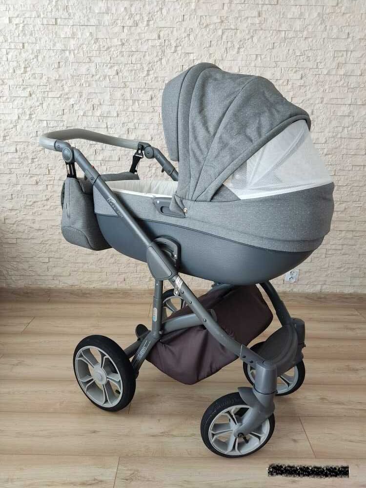 Wózek dziecięcy 2w1 ROAN Bass Soft + śpiworek + parasolka.