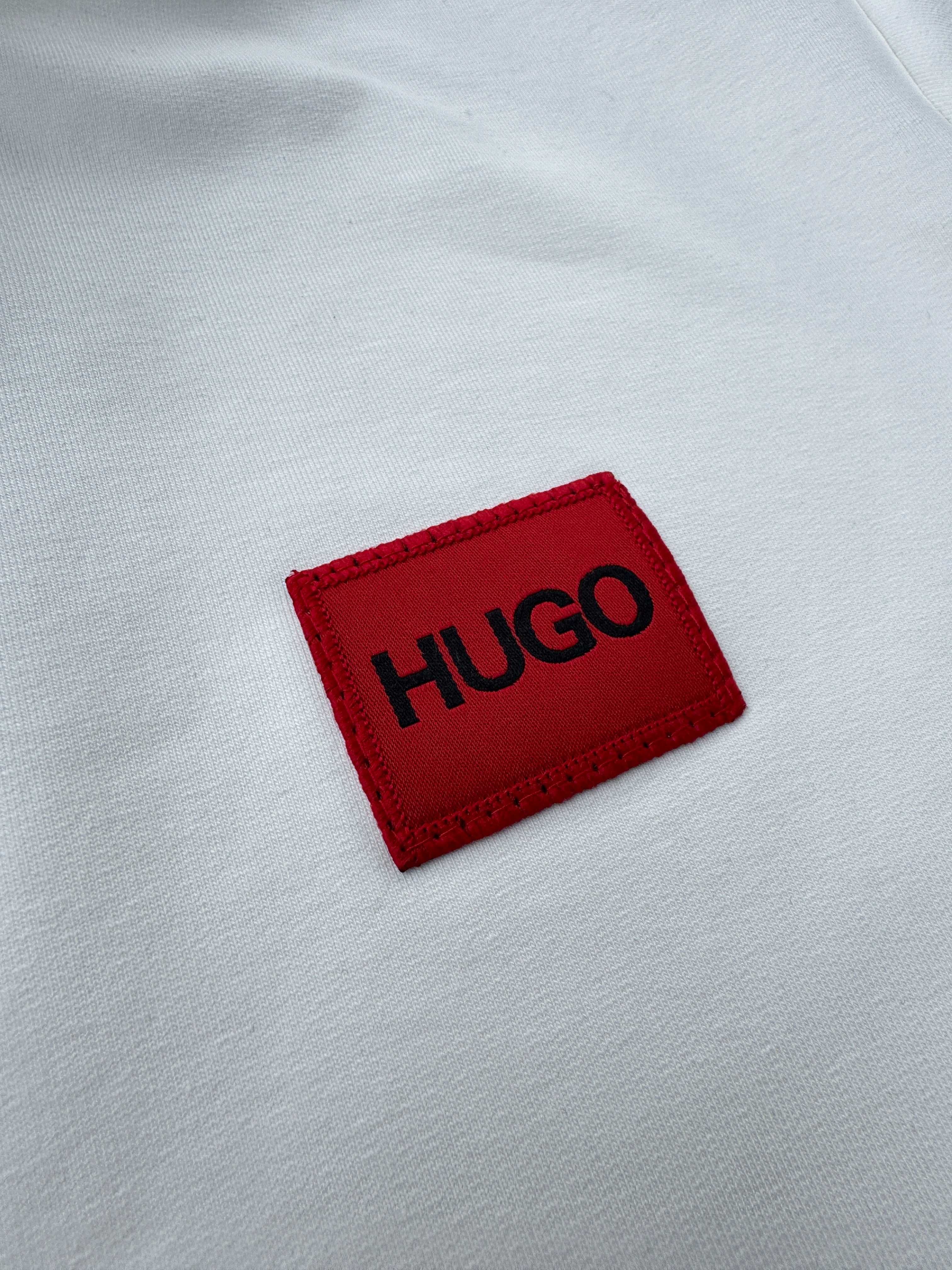 Білий спортивний костюм HUGO — стильно, лаконічно, преміально!