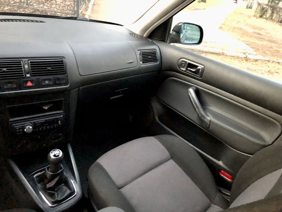 Продам Volkswagen Golf IV