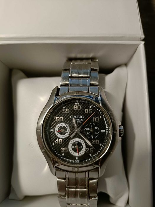 Годинник Casio Edifice