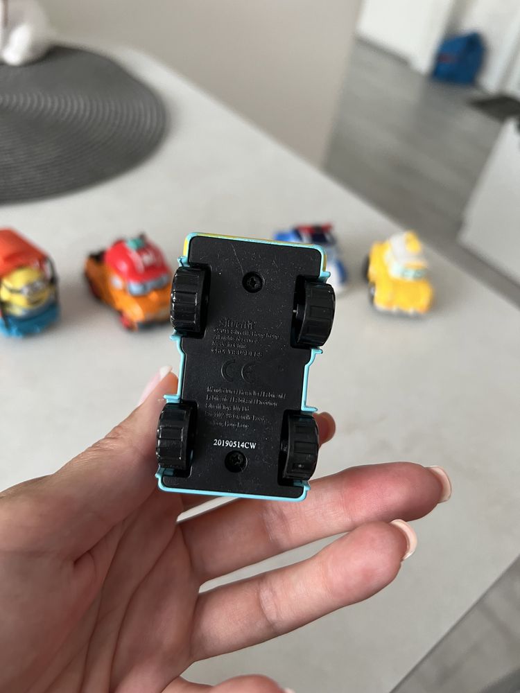 Робокар поли robocar poli металеві машинки оригінал марк кеп міньон