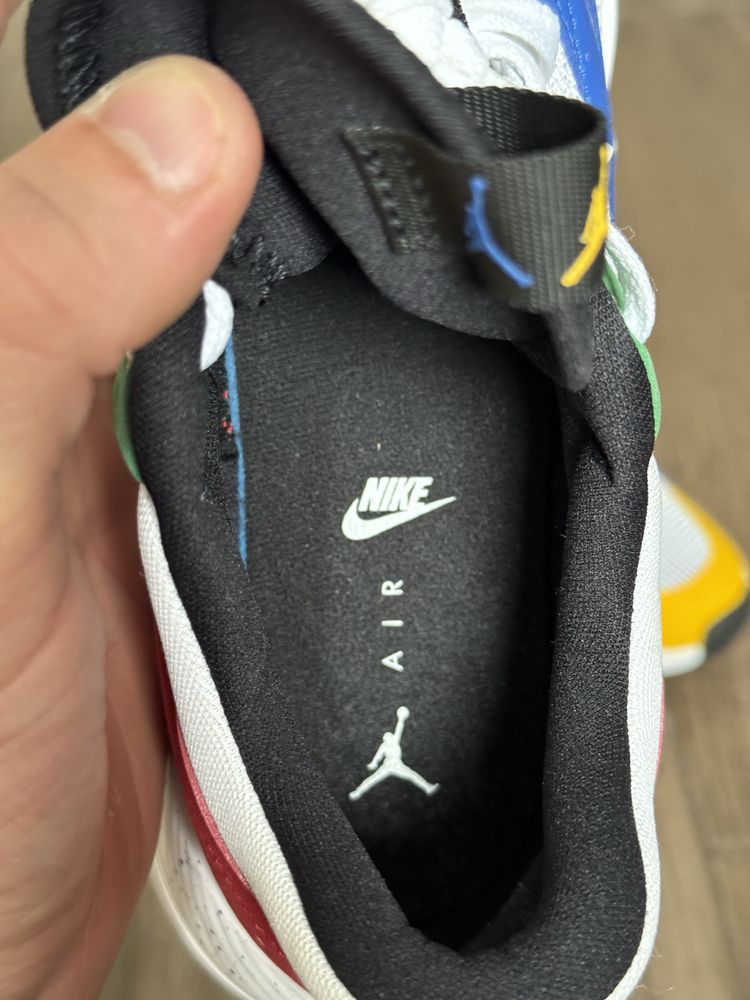 Кроссовки Nike Air Jordan Cadence GS Olympics CQ9233-101