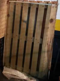 Mesa pallets com tampo vidro