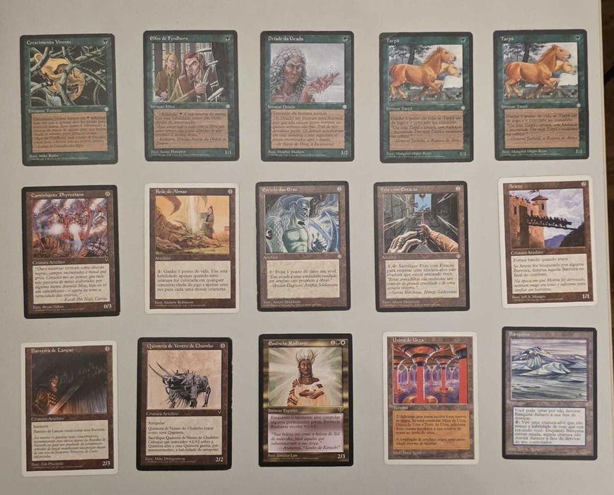 Lote de 67 cartas Magic: The Gathering em Português