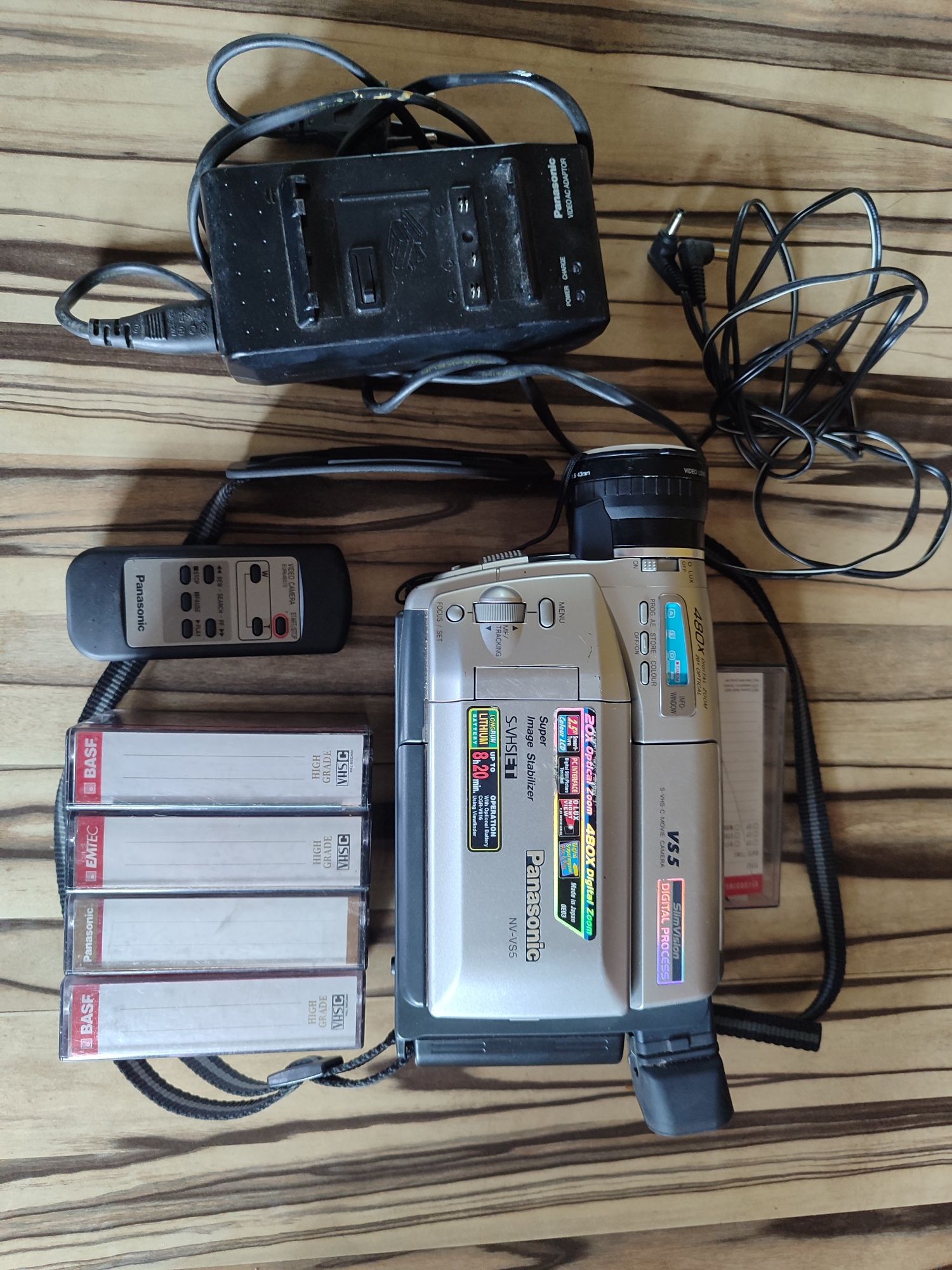 Відеокамера VHS Panasonic NV-VS5