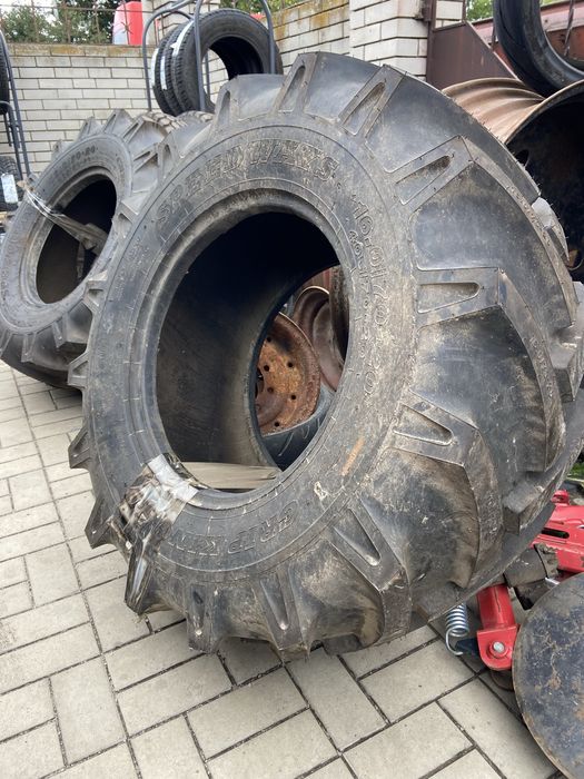 Шини 16.0/70 R20 (JCB, Bobcat, Case, Manitou) 405/70 r20