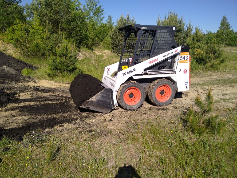 Miniładowarka Bobcat minikoparka koparka wywrotka 3.5t niwelacje teren