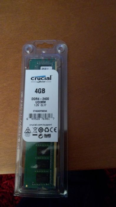 Crucial DD4-2400 UDIMM 1.2V CL17 (4Gb)