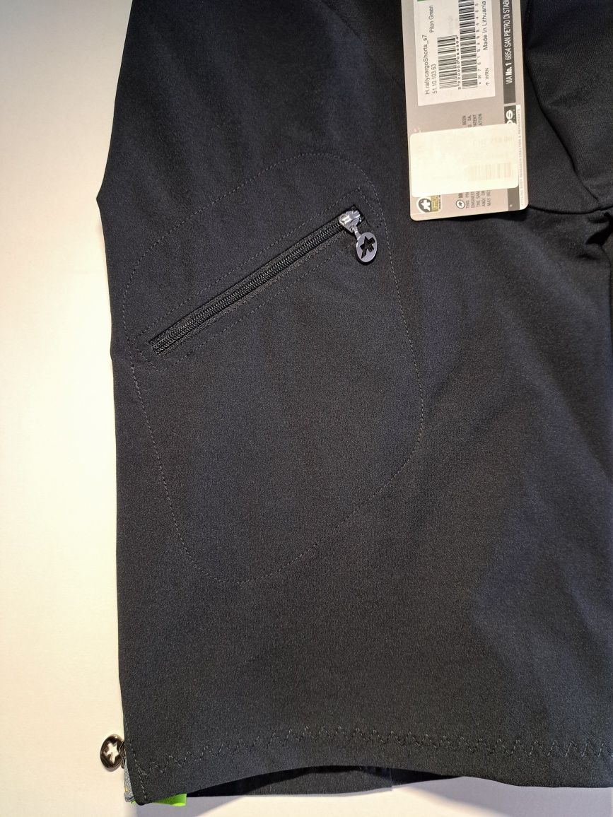 Szorty rowerowe CARGO ASSOS – rozmiar S - nowe