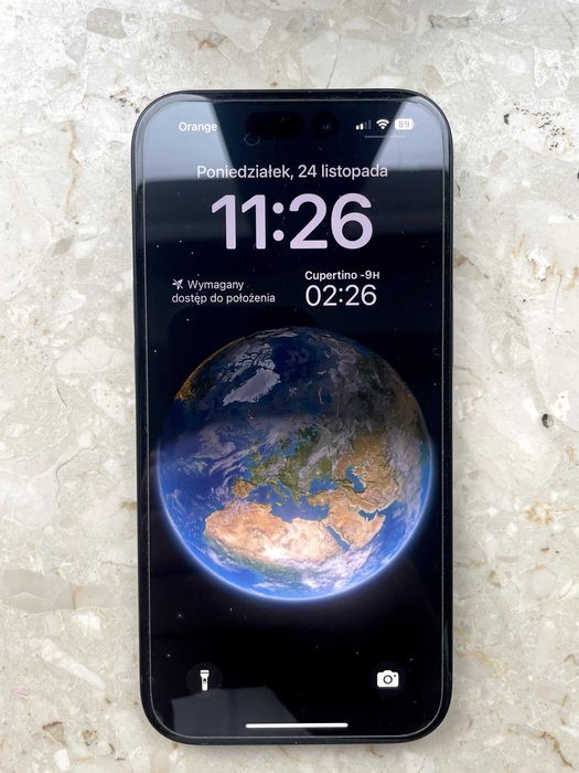 iPhone 15 128 GB – bateria 100%, świetny stan + etui Spigen