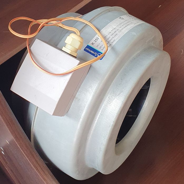 вытяжка Systemair K250L . Швеция