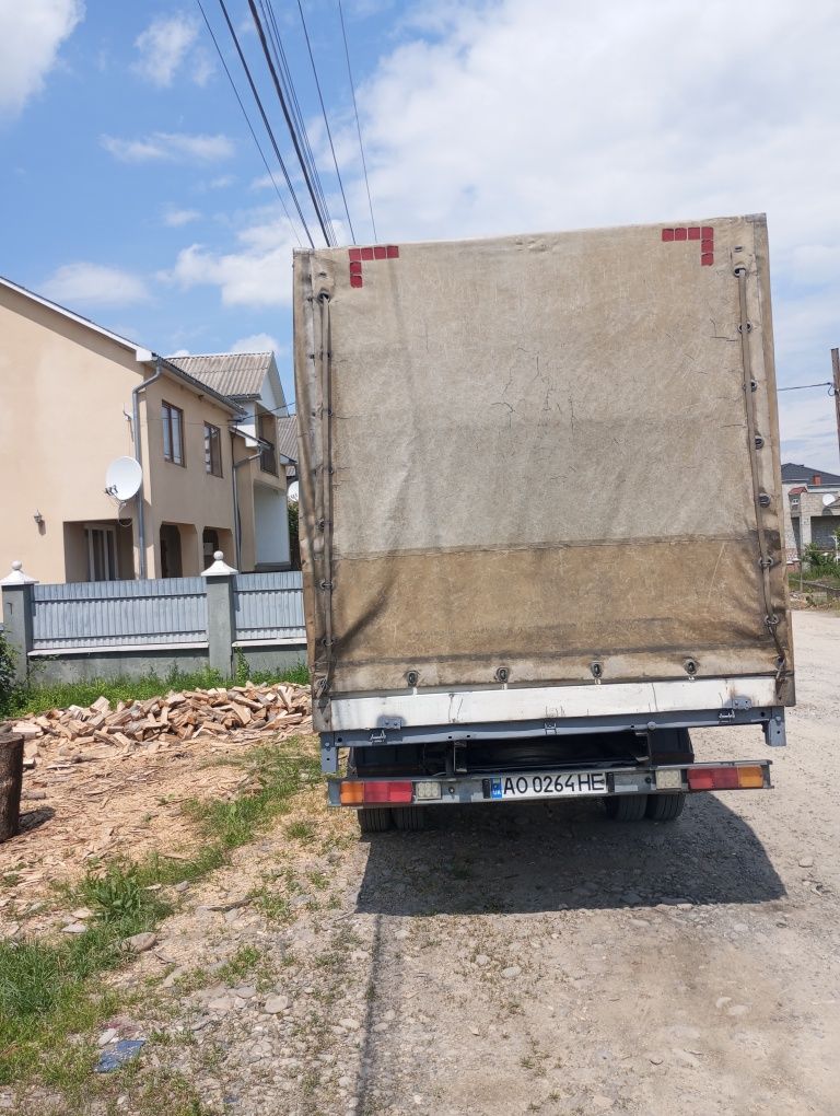 Автомобіль Газель