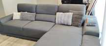Sofá chaise longue cinza escuro