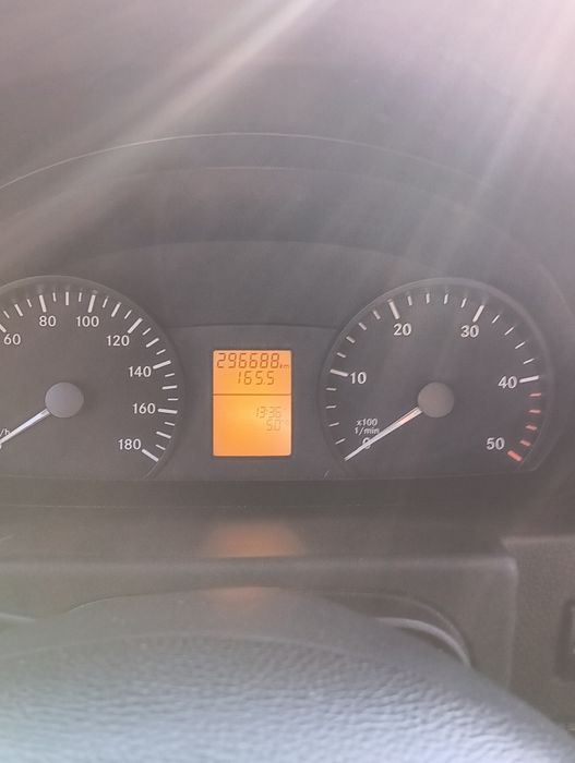 Mercedes Sprinter 513 winda bliźniak