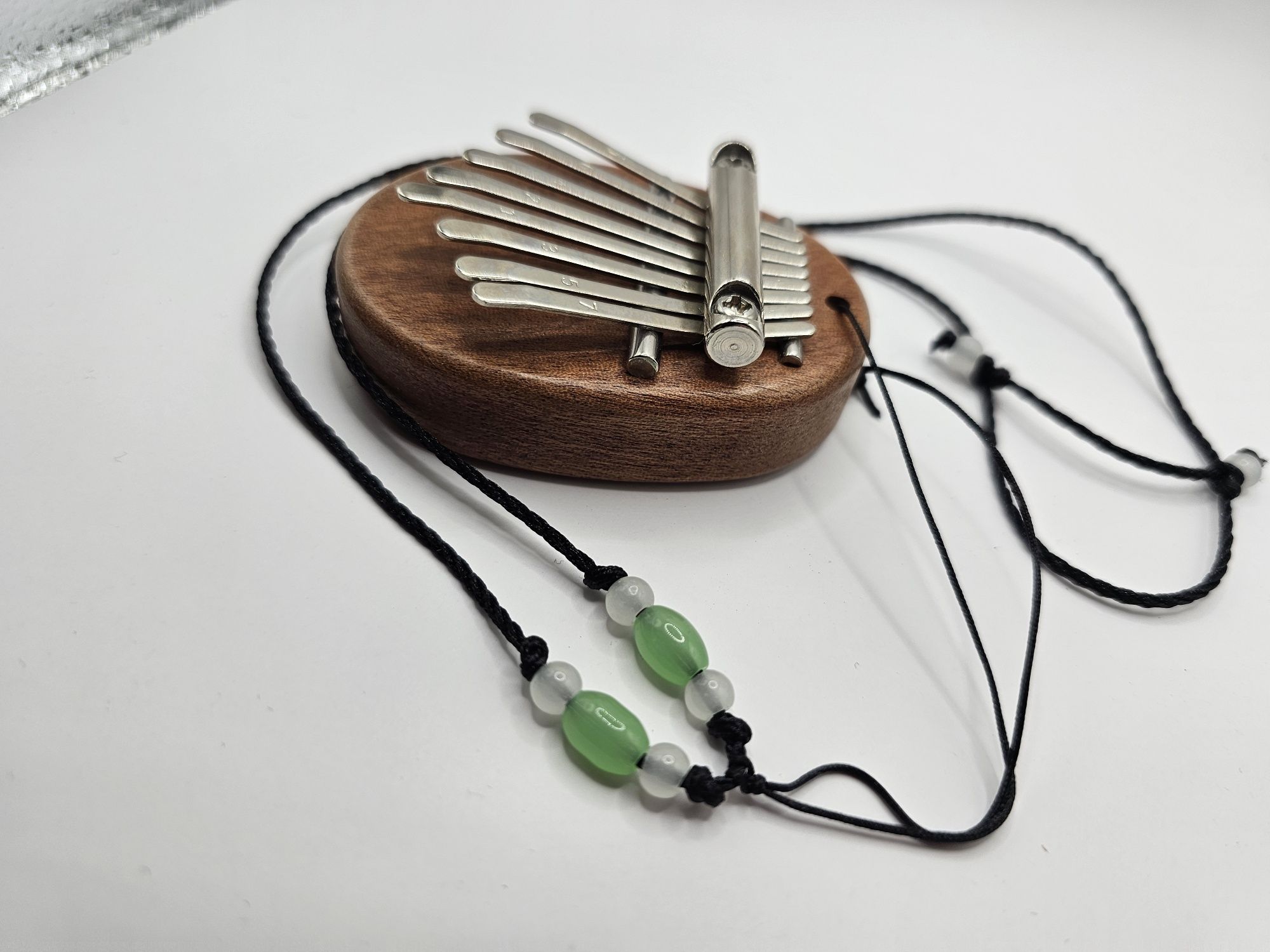 Mini kalimba instrument drewniany
