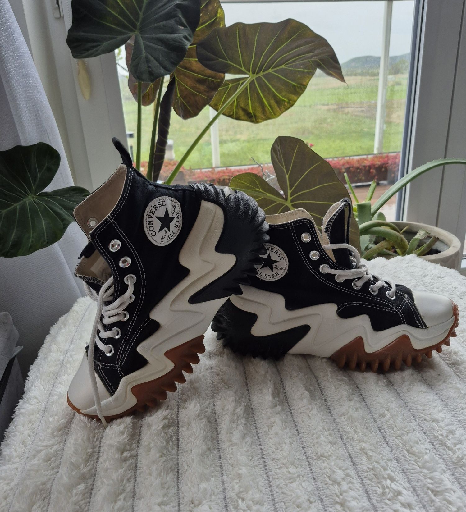 Converse Run Star motion r.38.5