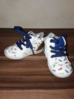 Buty trampki sandaly
