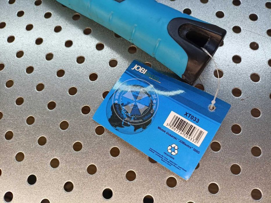 Młotek 0,5kg Młotek ślusarski FIBERGLASS 500g młotek 500g