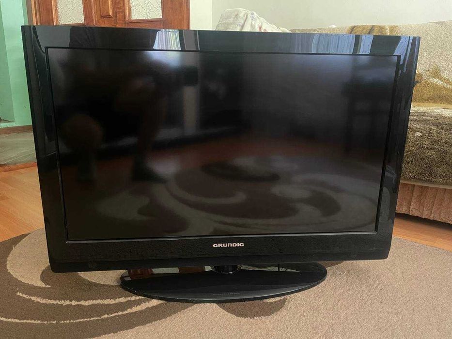 Телевізор GRUNDIG Vision 4 (32 дюйма)