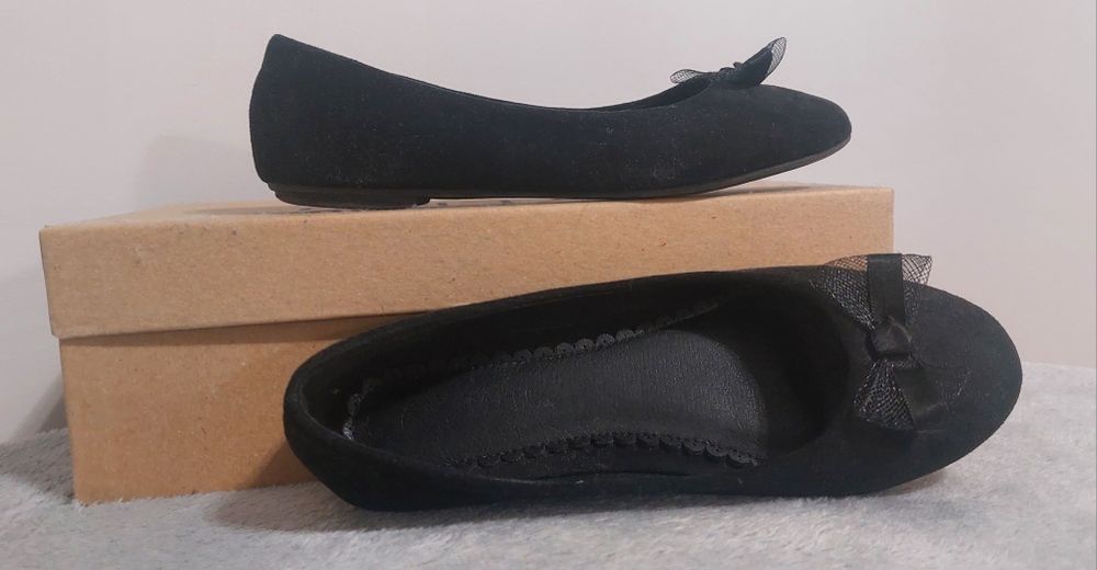 Czarne balerinki rozmiar 34