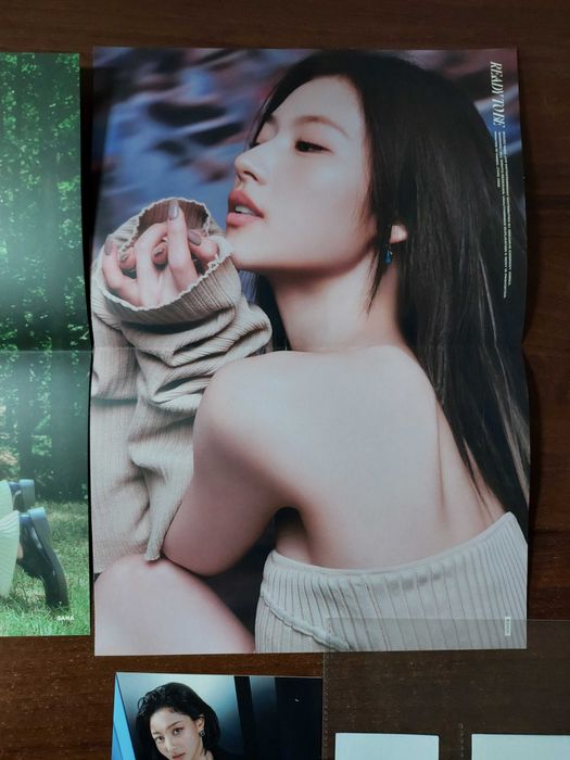 Продаж twice kpop, твайс кпоп офіційні позиції