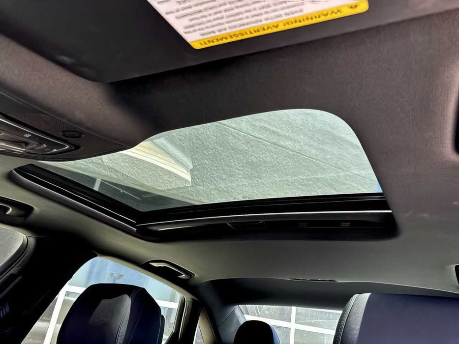 Audi A4      2023