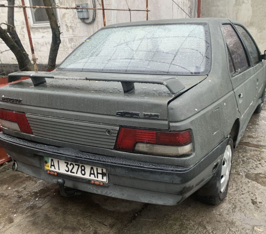Peugeot 405 GM 1.6 legenda