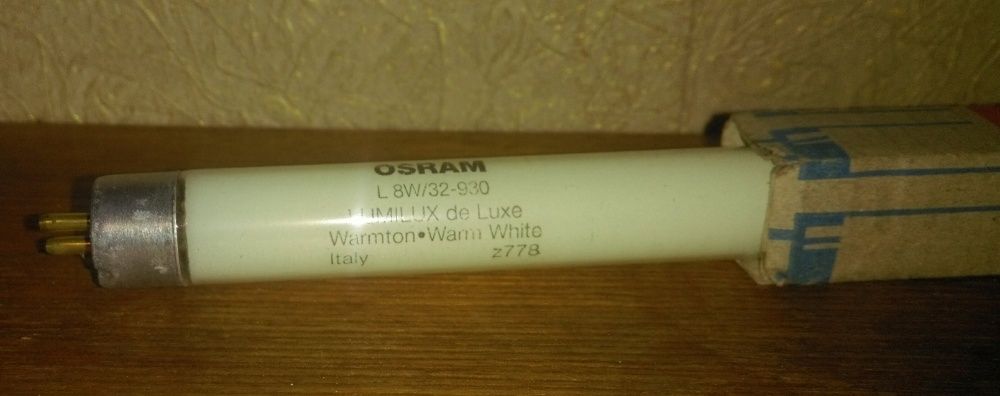 Лампа люмінесцентна OSRAM L 8W/32-930 DE LUXE
