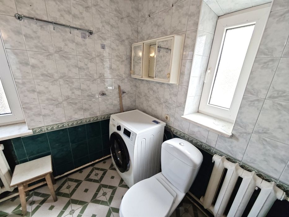 Оренда 4х кімнатного будинку у Дніпровському р-ні (Квітучий)