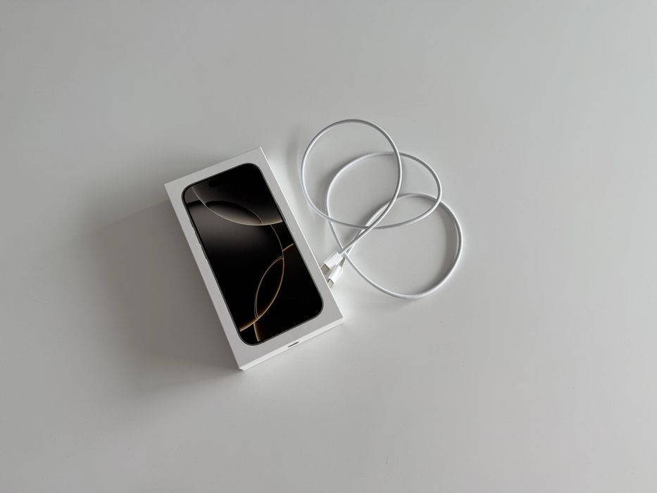 iPhone 16 Pro 512GB Titânio