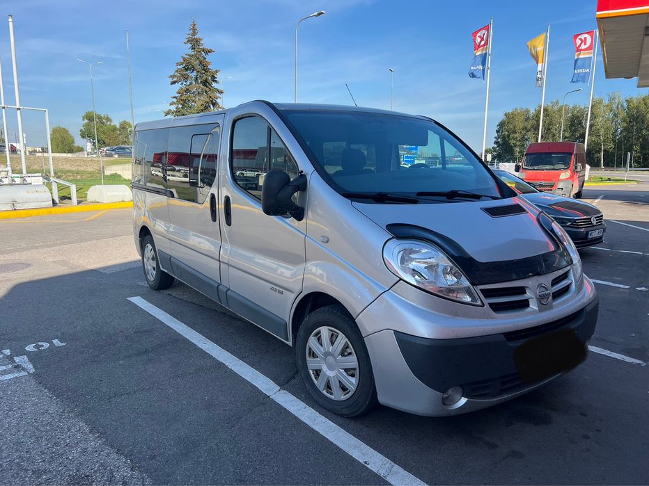 Nissan Primastar 2.0 8+1