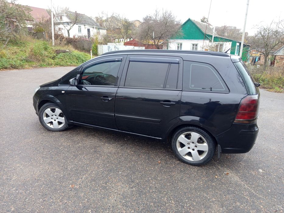 Opel Zefira продам