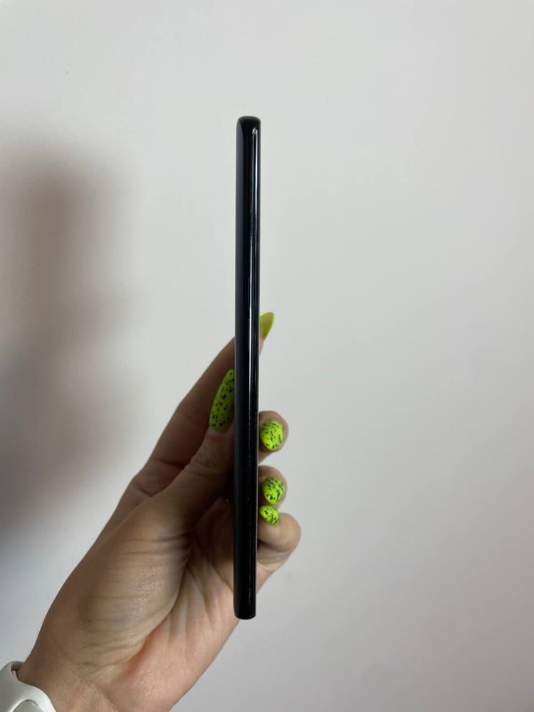 OPPO Reno 4 Pro.