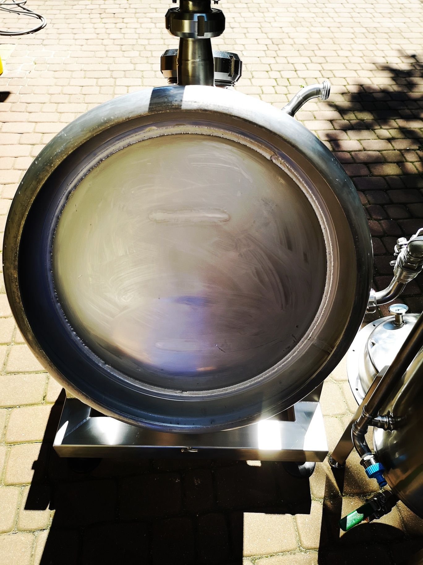 Alembik. Destylator do olejków eterycznych, olejek eteryczny